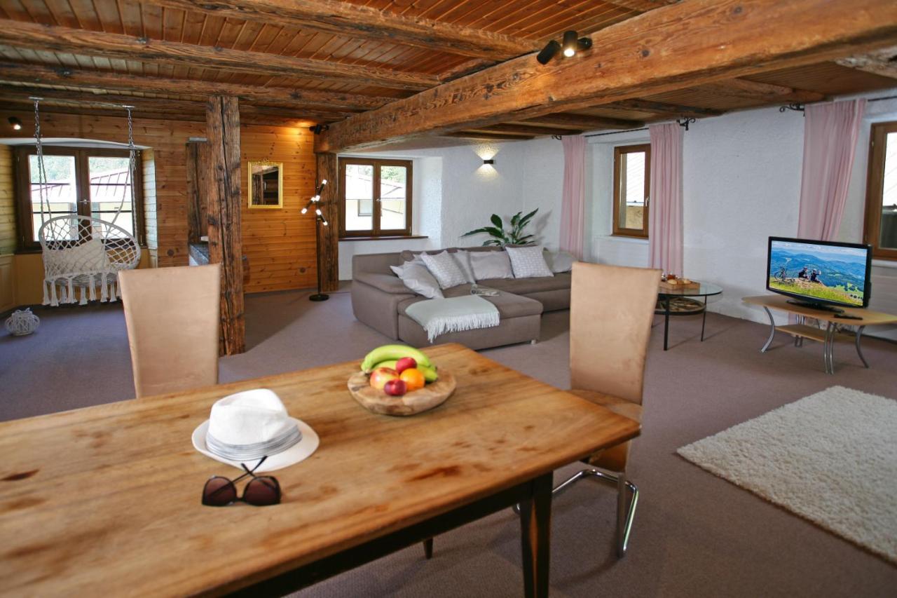 Bed & Breakfast Muellers Klostermuehle Münstertal Esterno foto